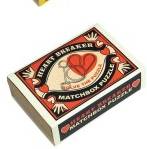 Casse-Tête boite d'allumette : Matchbox Puzzles - L'Accroche-Coeur (métal), Variation Casse-Tête Matchbox